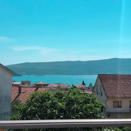 Apartmani Cupara Tivat Exterior photo