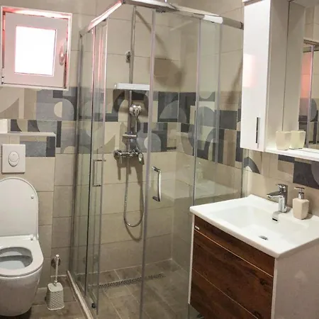 Apartmani Cupara Tivat Exterior photo